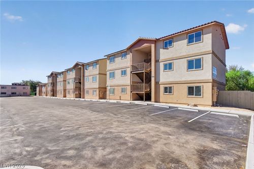 1-2313 Seco Adobe Cir, North Las Vegas, NV, 89030-8240 | Card Image