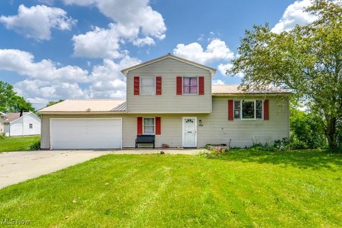 8998 Horn Road, Windham, OH, 44288 | Card Image