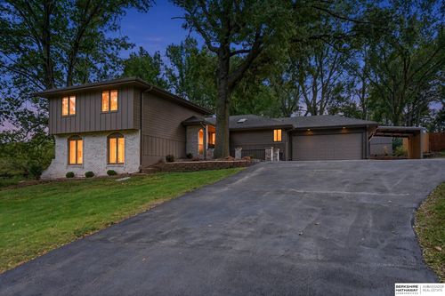 4115 N Post Rd, Omaha, NE, 68112-1260 | Card Image