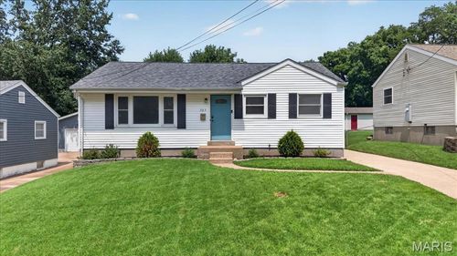 365 Saint Marie St, Florissant, MO, 63031-5828 | Card Image