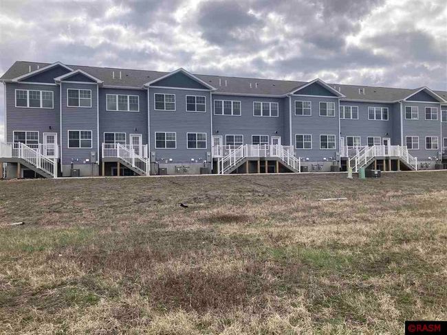 3068 Bluestem Trl, Townhouse with 3 bedrooms, 3 bathrooms and null parking in Mankato MN | Image 4
