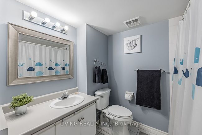 512 - 175 Hunter St E, Condo with 2 bedrooms, 1 bathrooms and 1 parking in Hamilton ON | Image 14