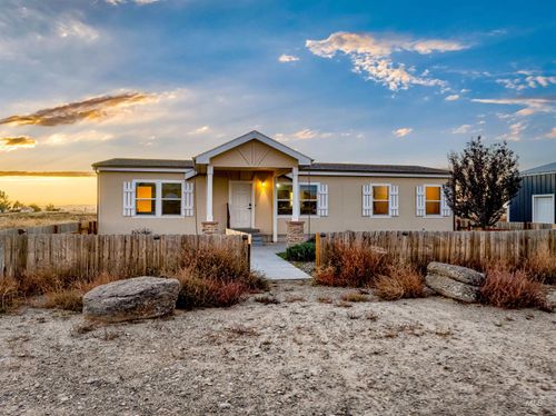 1203 Locker Ave, Parma, ID, 83660-6107 | Card Image