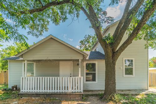 1208 Dan Gould Dr, Arlington, TX, 76001-7109 | Card Image