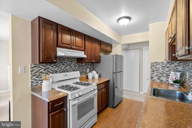 106-30 - 114 Duvall Ln, Condo with 2 bedrooms, 2 bathrooms and null parking in GAITHERSBURG MD | Image 10
