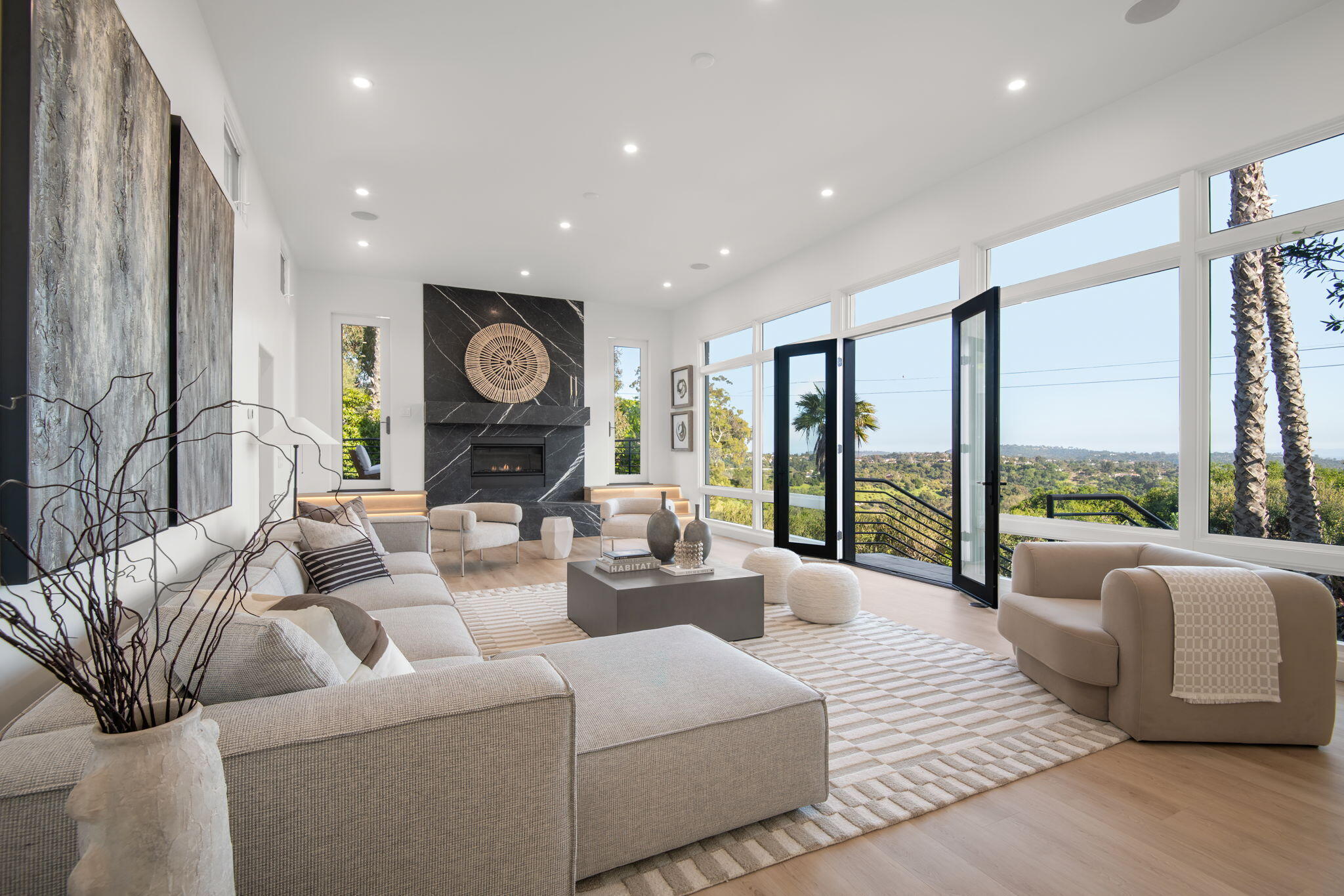 Residential in SANTA BARBARA 3