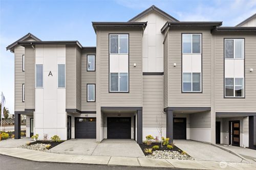 g4-16723 Alderwood Mall Parkway, Lynnwood, WA, 98037 | Card Image