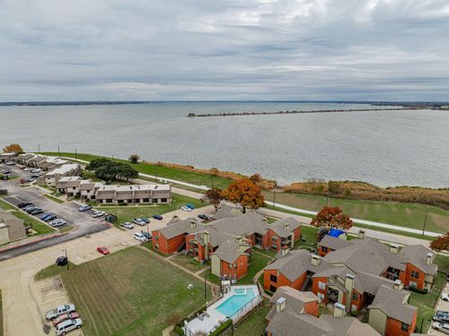 apt-228-5722 Marvin Loving Dr, Garland, TX, 75043-7411 | Card Image