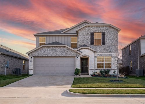 1024 Vernon Dr, Providence Village, TX, 76227-8193 | Card Image