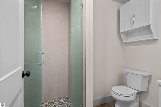 3 - 9200 N Bayshore Dr, House other with 1 bedrooms, 2 bathrooms and null parking in Elk Rapids MI | Image 20