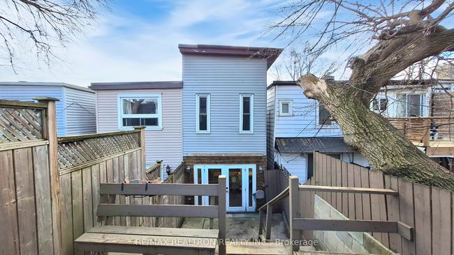 92 Walpole Ave, House attached with 2 bedrooms, 1 bathrooms and null parking in Toronto ON | Image 33