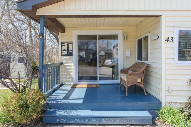 43 - 33 Pitt St, House other with 2 bedrooms, 1 bathrooms and 2 parking in Port Burwell ON | Image 7