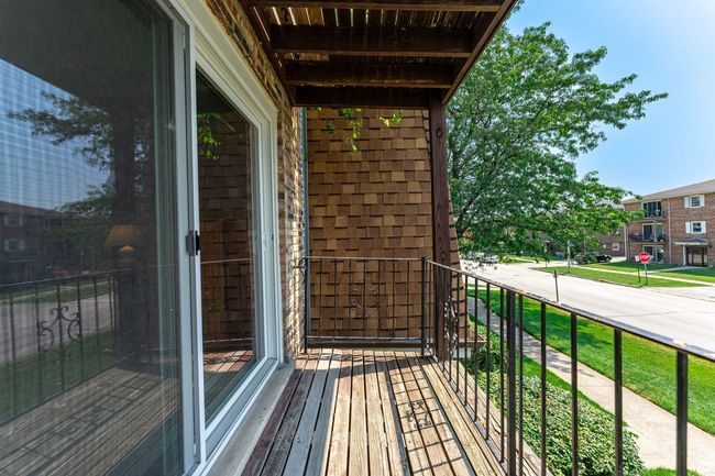 APT-204 - 7100 99 Th St, Condo with 2 bedrooms, 2 bathrooms and 1 parking in Chicago Ridge IL | Image 14