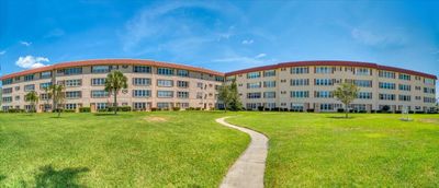 108 - 9950 62nd Terrace N, Condo with 1 bedrooms, 1 bathrooms and null parking in St Petersburg FL | Image 2