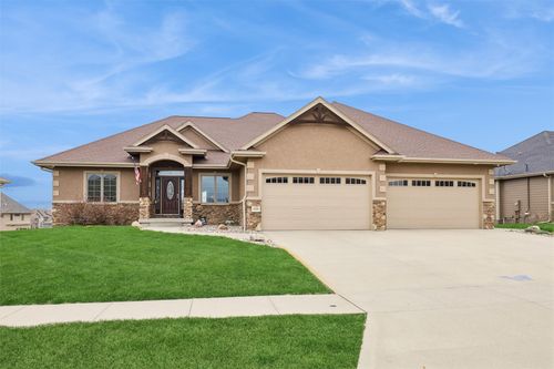 15203 Brookview Dr, Urbandale, IA, 50323-2530 | Card Image