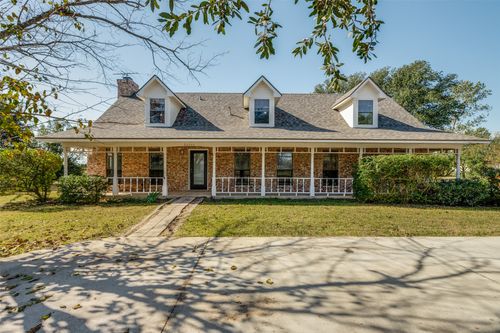 20240 Willow Glade Cir, Pilot Point, TX, 76258-2906 | Card Image