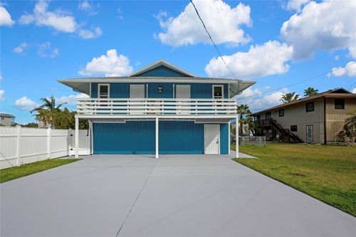 6703 Seaview Blvd, HUDSON, FL, 34667-1047 | Card Image