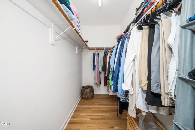Owner closet | Image 24