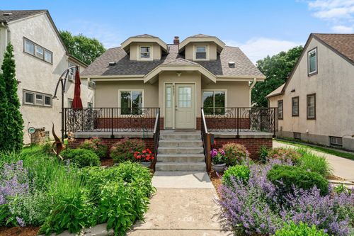 4537 28th Ave S, Minneapolis, MN, 55406-3722 | Card Image