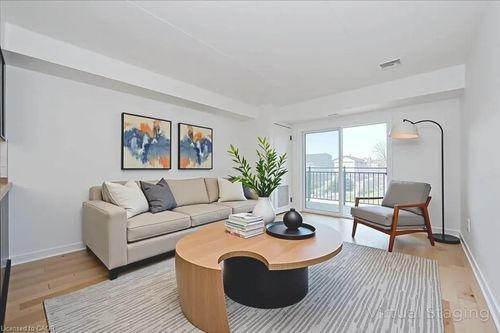 202-41 Goodwin Dr, Guelph, ON, N1L0E7 | Card Image