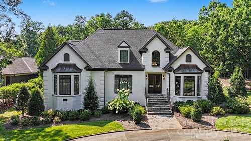 2035 Valencia Ter, Charlotte, NC, 28226-3312 | Card Image