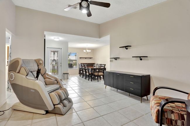 2211 Nw 41 St Ter, House other with 3 bedrooms, 2 bathrooms and null parking in Coconut Creek FL | Image 11