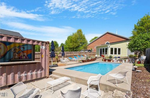 545 E Lenoir St, Raleigh, NC, 27601-2484 | Card Image