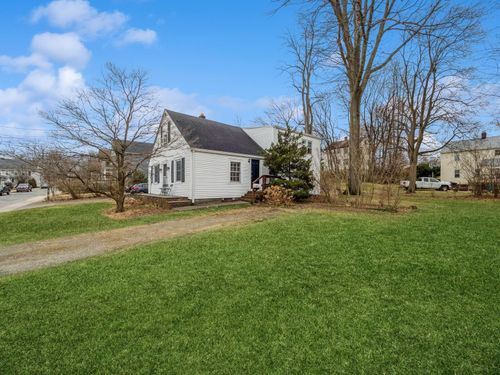 14 Miller St, Beacon, NY, 12508-3233 | Card Image