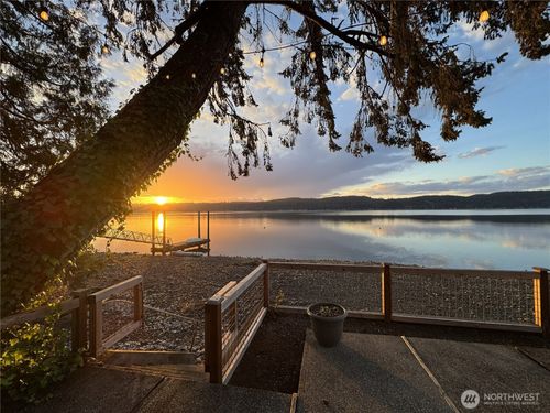 14101 & 14103 E State Route 106, Belfair, WA, 98528-8532 | Card Image