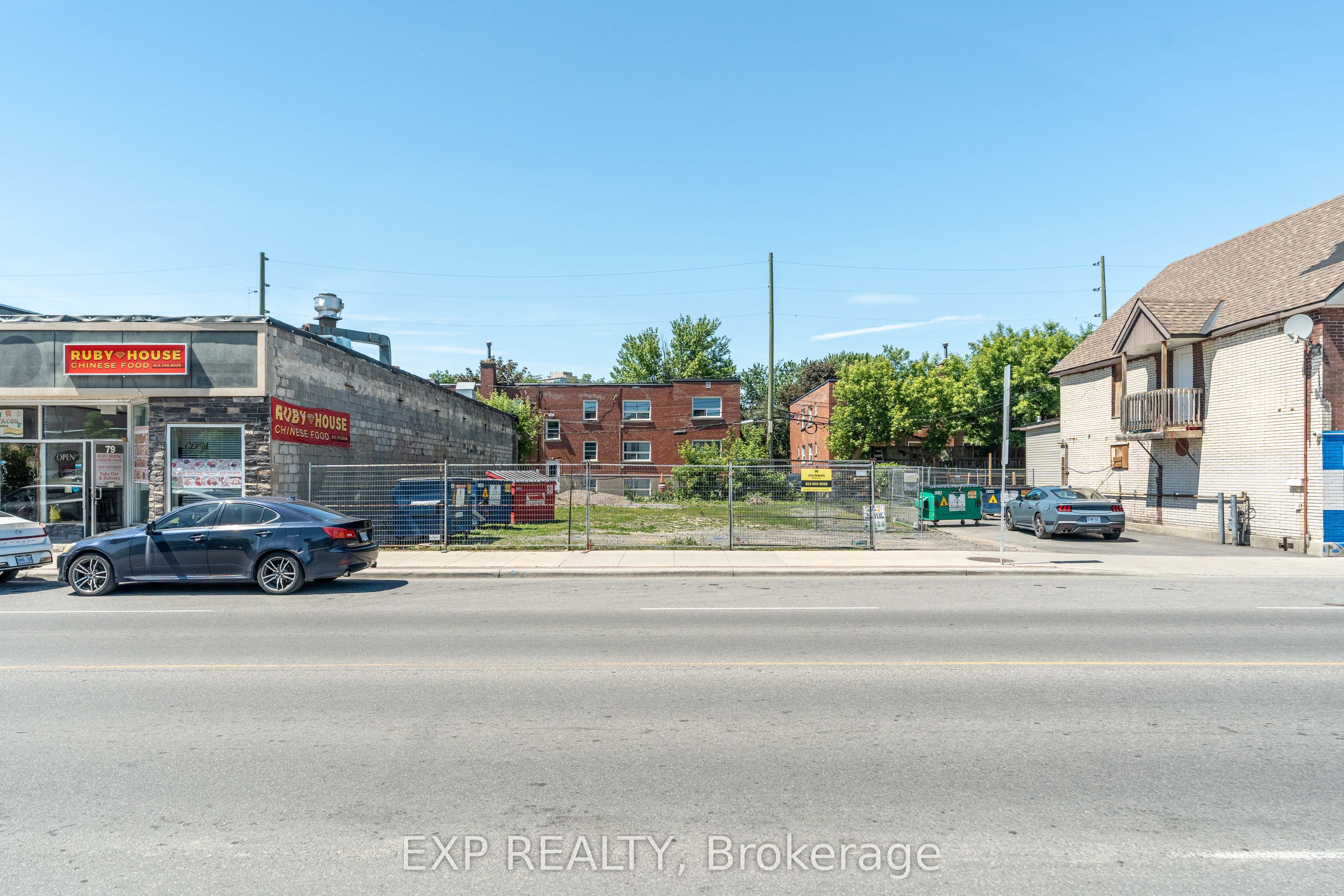 Commercial Sale in Vanier and Kingsview Park
