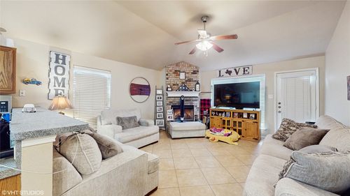628 Bent Oak Dr, Fort Worth, TX, 76131-4230 | Card Image