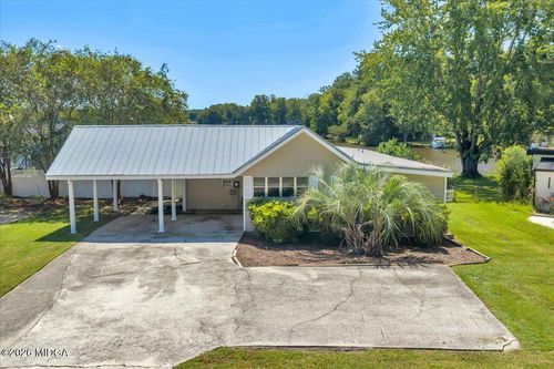 363 Edgewater Dr, Macon, GA, 31220-2622 | Card Image