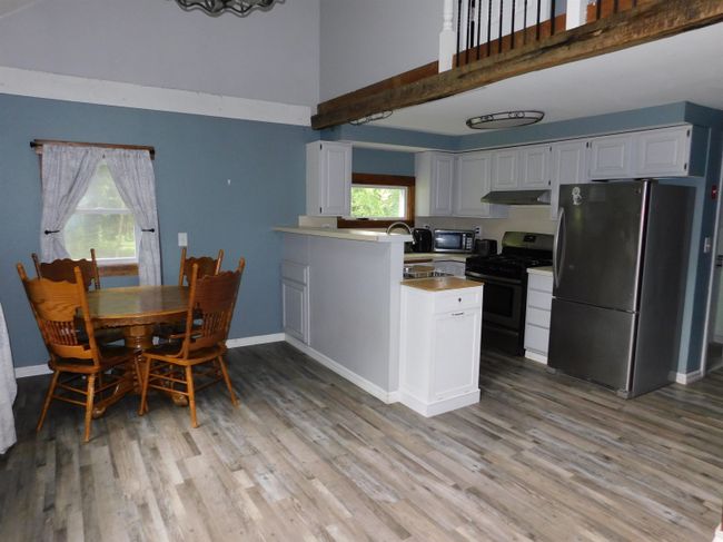 2023 North Rd, House other with 3 bedrooms, 2 bathrooms and null parking in Sunderland VT | Image 13