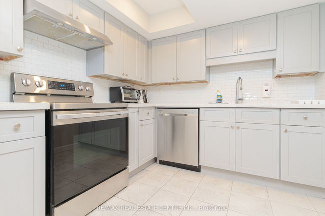 3 Candy Cres, House other with 4 bedrooms, 5 bathrooms and 2 parking in Brampton ON | Image 29