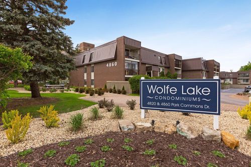 118-4820 Park Commons Dr, Saint Louis Park, MN, 55416-2638 | Card Image
