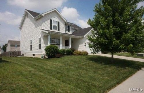 2425 Larchmont Court, Belleville, IL, 62221 | Card Image