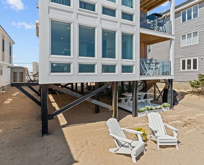 1 - 187 Atlantic Ave, Condo with 3 bedrooms, 2 bathrooms and 1 parking in Salisbury MA | Image 5