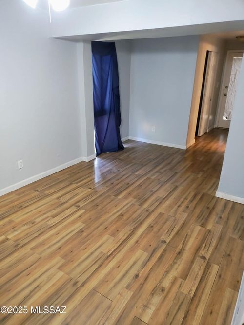 658 W Calle Ramona, Tucson, AZ, 85706-3954 | Card Image