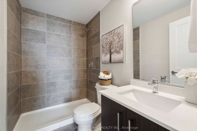 1709 - 15 Queen St S, Condo with 2 bedrooms, 2 bathrooms and 1 parking in Hamilton ON | Image 22