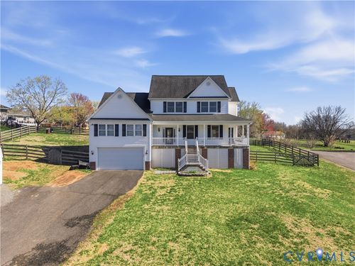5815 Springfield Farm Ln, Mineral, VA, 23117-5015 | Card Image