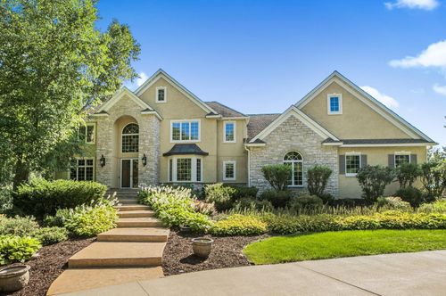 90 27th St N, Sartell, MN, 56377-2454 | Card Image