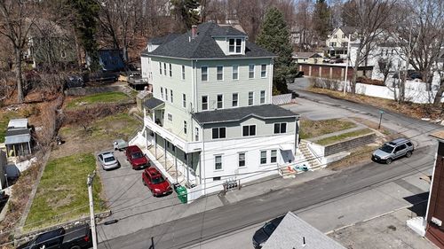 125 Grove St, Clinton, MA, 01510-3638 | Card Image