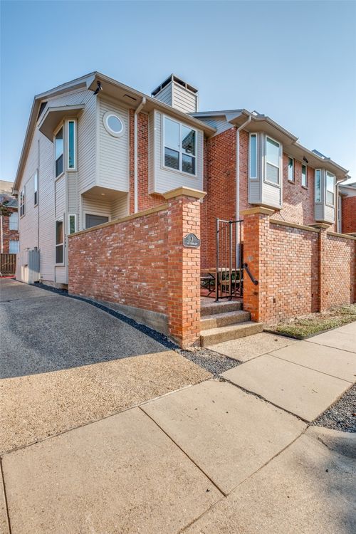 apt-j-3400 Normandy Ave, Dallas, TX, 75205-2287 | Card Image