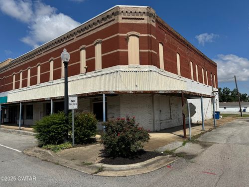 116 E College St, Kenton, TN, 38233-1336 | Card Image