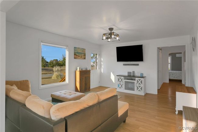 4462 Windmill Point Rd, House other with 3 bedrooms, 1 bathrooms and null parking in White Stone VA | Image 6