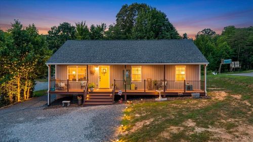 77 Valleyview Drive, Madison Heights, VA, 24572 | Card Image