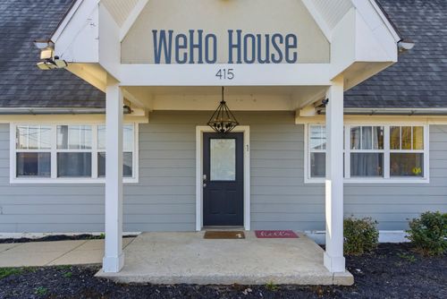 415 Humphreys St, Nashville, TN, 37203-4858 | Card Image