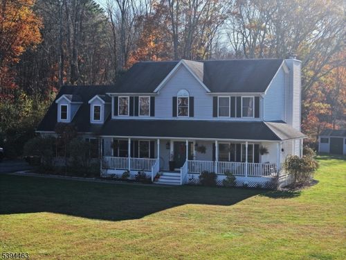 4 Butternut Ln, Sandyston, NJ, 07826-5068 | Card Image