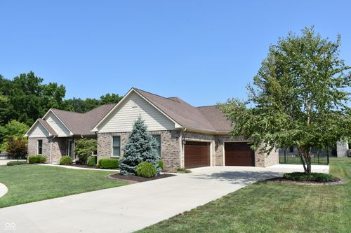 8034 Clearwater Ct, Plainfield, IN, 46168-9151 | Card Image