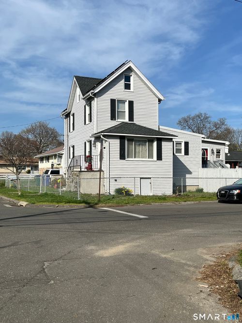 70 Orange St, Stratford, CT, 06615-6849 | Card Image